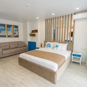 Hotel apartamentowy Seagull Beachfront Boutique, Batumi